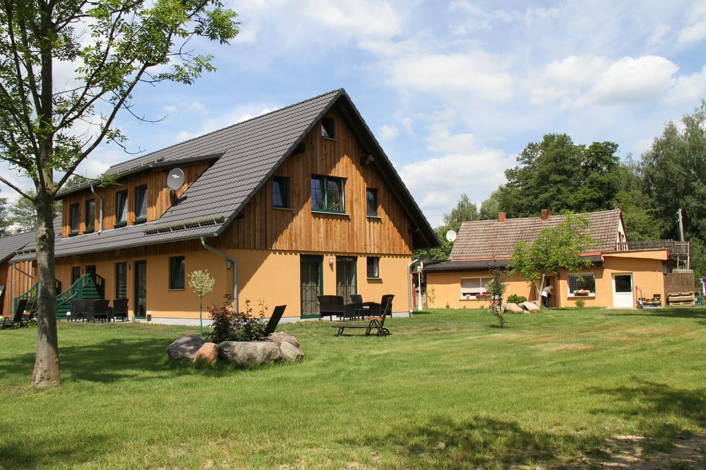 Gasthaus & Pension Am Kurfuerstendamm Burg  Ngoại thất bức ảnh