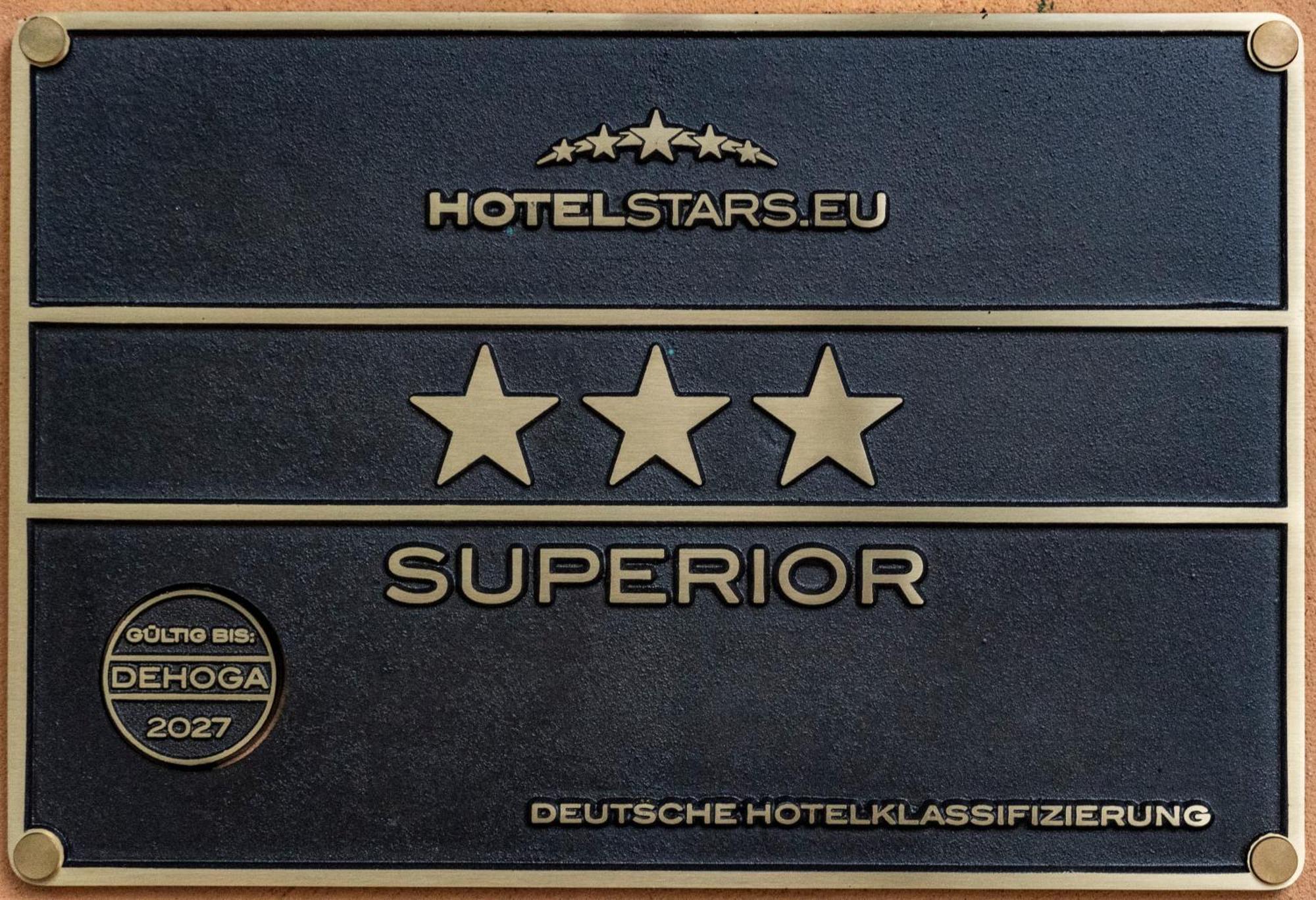 Gasthaus & Pension Am Kurfuerstendamm Burg  Ngoại thất bức ảnh