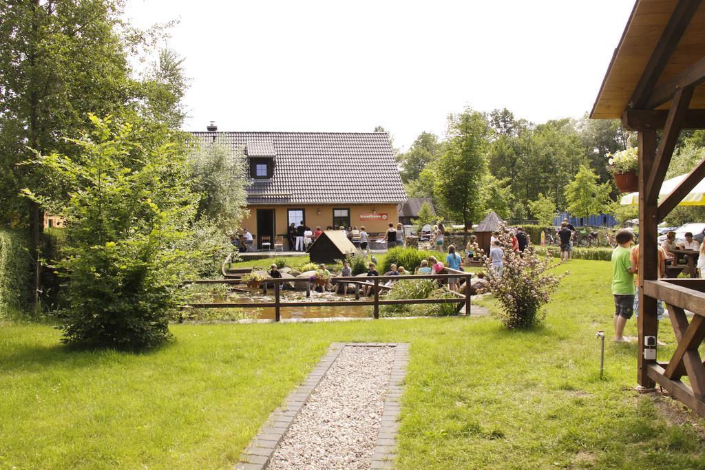 Gasthaus & Pension Am Kurfuerstendamm Burg  Ngoại thất bức ảnh