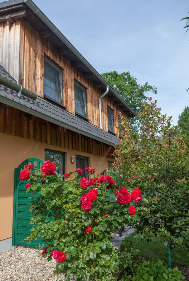 Gasthaus & Pension Am Kurfuerstendamm Burg  Ngoại thất bức ảnh