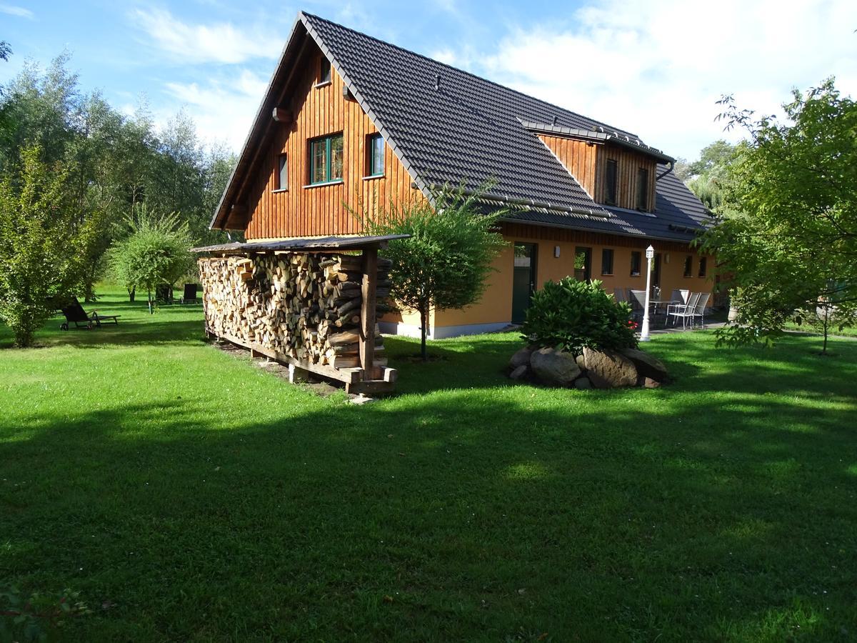 Gasthaus & Pension Am Kurfuerstendamm Burg  Ngoại thất bức ảnh